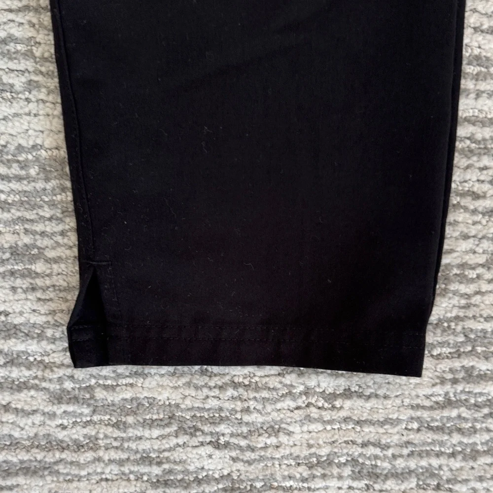 FIGS Black Drawstring Scrub Pants - Picture 4 of 9